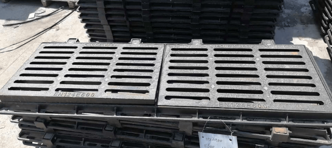 蒙山球墨铸铁连体双篦展示